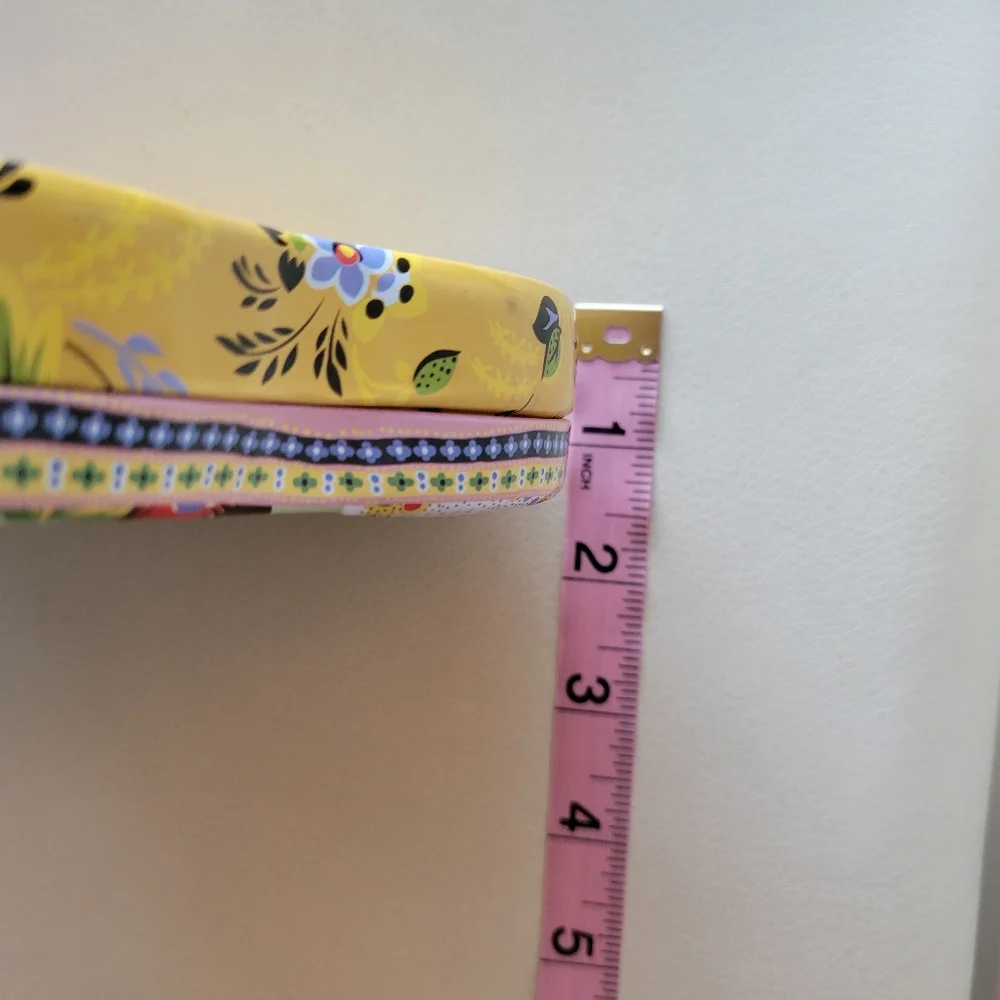 Brighton Heart-Shaped Tin ~ Pretty Boho Floral Pattern ~ VGUC